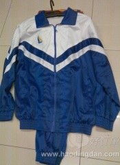 路凯服饰工厂 匠心织就品质，时尚引领未来